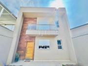 Sobrado com 3 suítes á venda no Alto Boqueirão