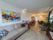 Sobrado com 3 suítes e quintal com churrasqueira!