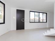 Sobrado com 3 suítes em Santa Felicidade