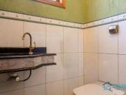 Sobrado com 4 dormitórios à venda, 210 m² por R$...