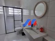 Sobrado com 4 dormitórios para alugar, 254 m² por R$...