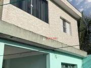 Sobrado com 4 dormitórios à venda, 180 m² por R$...