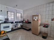 Sobrado com 4 dormitÃ³rios Ã venda, 184 mÂ² por R$...