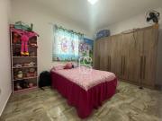 Sobrado com 4 dormitórios à venda, 319 m² por R$...