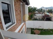 Sobrado com 4 dormitórios, 3 suites, 3 vagas de garagem...