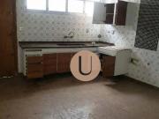 Sobrado com 4 dormitórios, 4 vagas, piscina, quintal à...