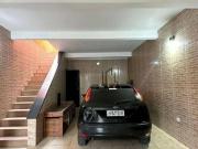 Sobrado com 4 dormitórios à venda, 125 m² por R$...