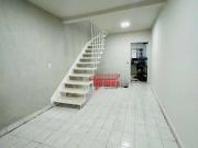 Sobrado com 4 dormitórios à venda, 151 m² por R$...