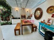 Sobrado com 4 dormitórios à venda, 160 m² por R$...