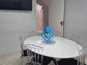 Sobrado com 4 dormitórios à venda, 172 m² por R$...
