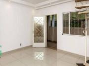 Sobrado com 4 dormitórios à venda, 180 m² por R$ 495.000...