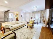 Sobrado com 4 dormitórios à venda, 200 m² por R$...