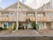 Sobrado com 4 dormitórios à venda, 200 m² por R$...