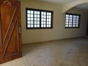 Sobrado com 4 dormitórios à venda, 200 m² por R$...