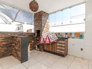 Sobrado com 4 dormitórios à venda, 200 m² por R$...