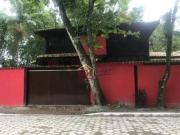 Sobrado com 4 dormitórios à venda, 200 m² por R$...