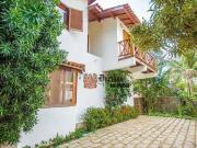 Sobrado com 4 dormitórios à venda, 216 m² por R$...