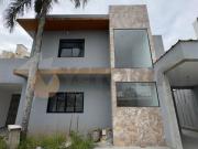 Sobrado com 4 dormitórios à venda, 220 m² por R$...