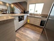 Sobrado com 4 dormitórios à venda, 228 m² por R$...