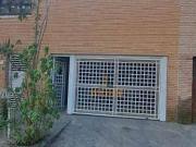 Sobrado com 4 dormitórios à venda, 228 m² por R$...