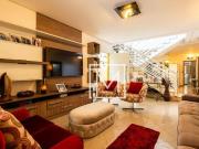 Sobrado com 4 dormitórios à venda, 229 m² por R$...