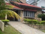 Sobrado com 4 dormitórios à venda, 230 m² por R$...