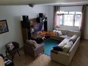 Sobrado com 4 dormitórios à venda, 240 m² por R$...