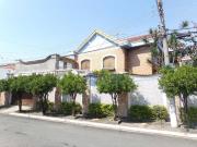 Sobrado com 4 dormitórios à venda, 242 m² por R$...