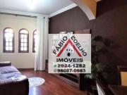 Sobrado com 4 dormitórios à venda, 250 m² por R$...