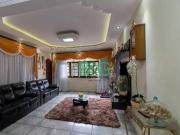 Sobrado com 4 dormitórios à venda, 250 m² por R$...