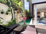 Sobrado com 4 dormitórios à venda, 250 m² por R$...