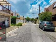 Sobrado com 4 dormitórios à venda, 251 m² por R$...