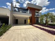 Sobrado com 4 dormitórios à venda, 256 m² por R$...