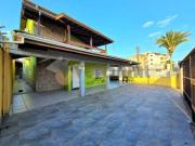 Sobrado com 4 dormitórios à venda, 270 m² por R$...