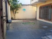 Sobrado com 4 dormitórios à venda, 275 m² por R$...