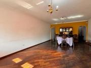 Sobrado com 4 dormitórios à venda, 281 m² por R$...
