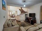 Sobrado com 4 dormitórios à venda, 283 m² por R$...