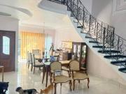 Sobrado com 4 dormitórios à venda, 290 m² por R$...