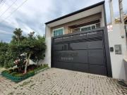 Sobrado com 4 dormitórios à venda, 294 m² por R$...