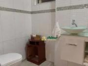 Sobrado com 4 dormitórios à venda, 296 m² por R$...