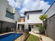 Sobrado com 4 dormitórios à venda, 300 m² por R$...