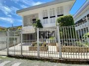 Sobrado com 4 dormitórios à venda, 300 m² por R$...