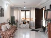 Sobrado com 4 dormitórios à venda, 300 m² por R$...