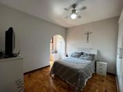 Sobrado com 4 dormitórios à venda, 301 m² por R$...