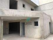 Sobrado com 4 dormitórios à venda, 319 m² por R$...