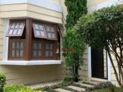 Sobrado com 4 dormitórios à venda, 320 m² por R$...