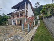 Sobrado com 4 dormitórios à venda, 323 m² por R$...