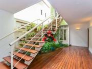 Sobrado com 4 dormitórios à venda, 325 m² por R$...