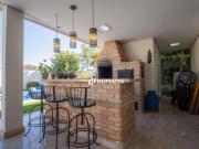 Sobrado com 4 dormitórios à venda, 331 m² por R$...