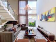 Sobrado com 4 dormitórios à venda, 338 m² por R$...